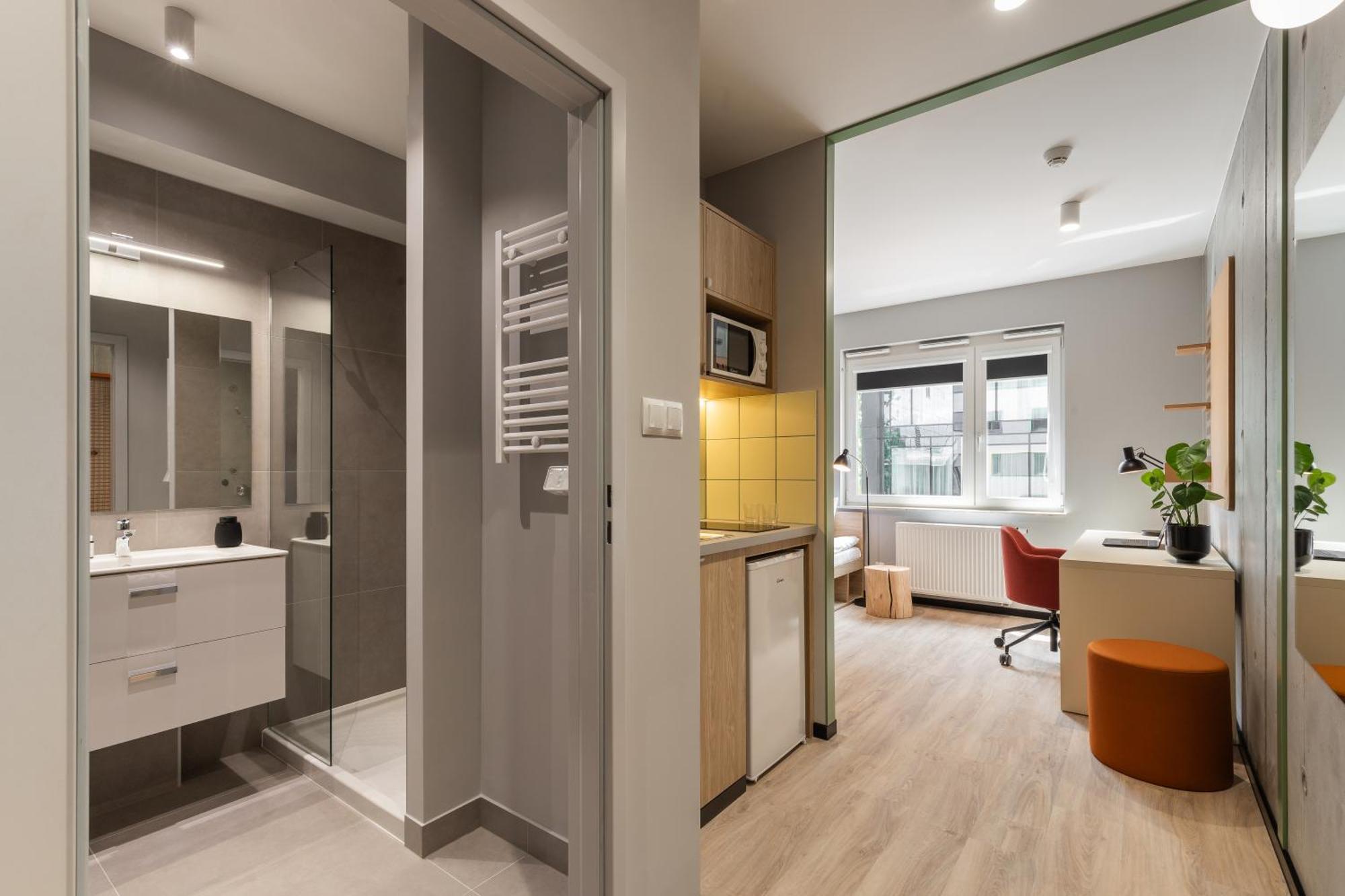 Nextdoor Apartments Krakow Luaran gambar