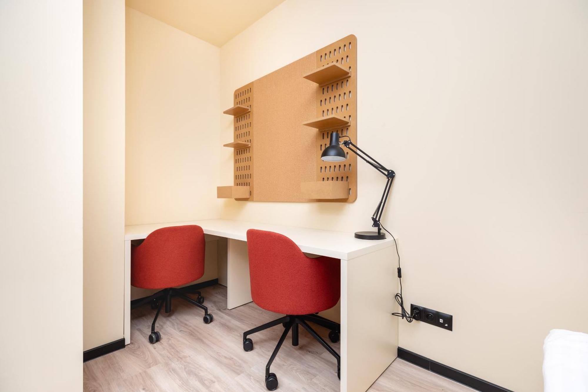 Nextdoor Apartments Krakow Luaran gambar